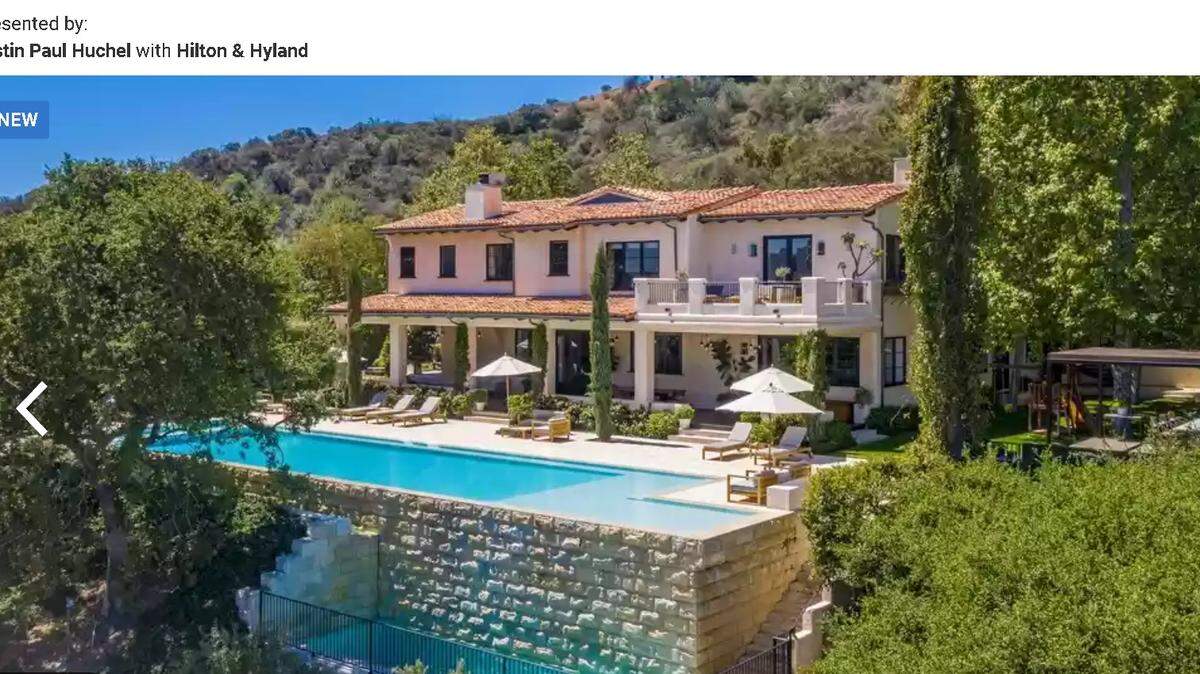 Justin Timberlake and Jessica Biel have put their Los Angeles mansion on the market for $35 million.