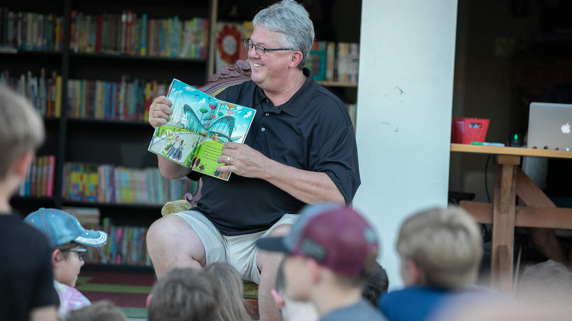Northwest school superintendent remembered by friends and colleagues as ‘gentle giant’
