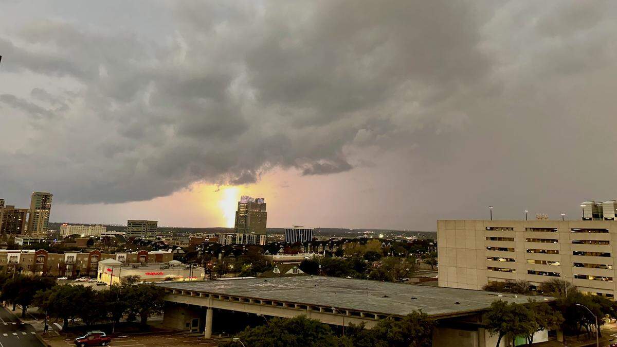 A line of strong storms is moving through North Texas on Tuesday morning. Multiple tornado warnings are in effect.