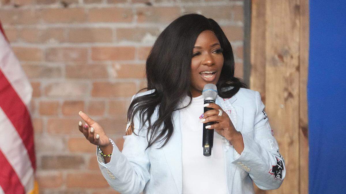Rep. Jasmine Crockett speaks during a campaign event for presidential candidate Kamala Harris in south Phoenix on Oct 6, 2024. Joe Rondone/The Republic