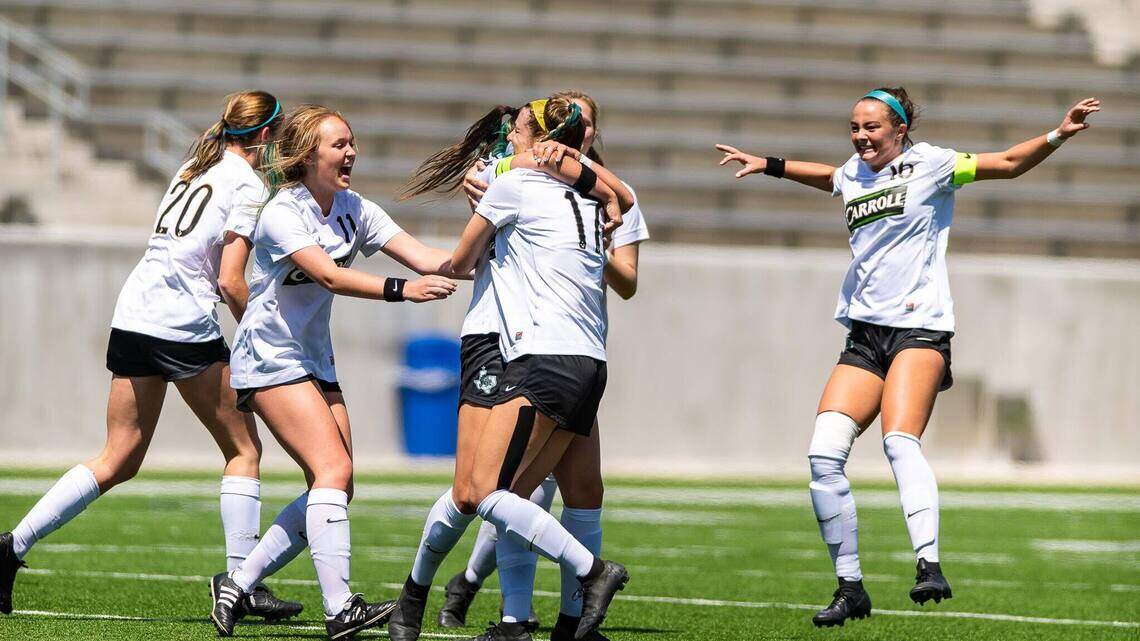 Legacy, Centennial girls to meet in regional final; Carroll, Castleberry girls advance