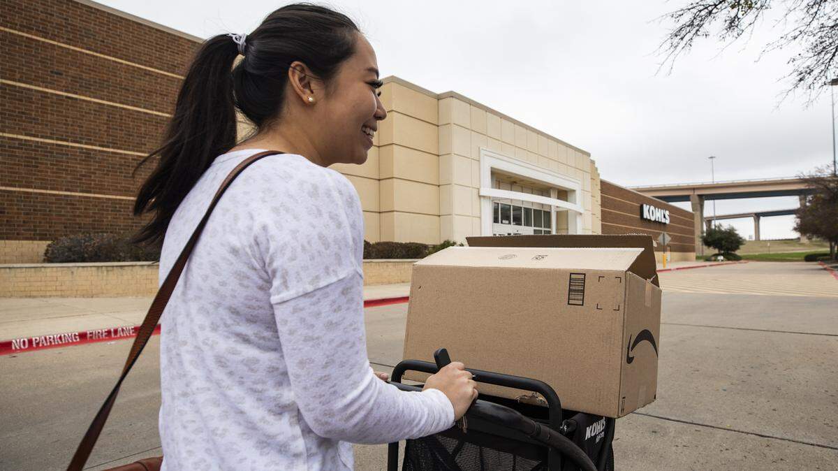 Stephanie Haley returns merchandise purchased on Amazon.com on Thursday, Dec. 26, 2019, at Kohl’s in Fort Worth.