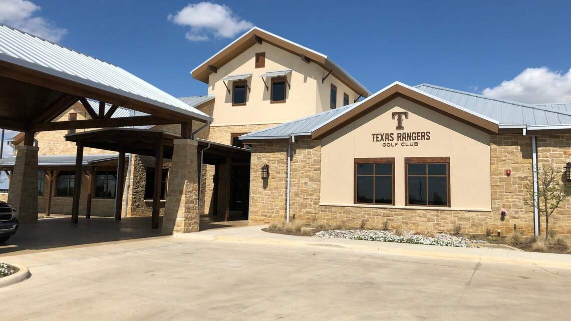City of Arlington unveils new clubhouse at Texas Rangers Golf Club, continues MLB theme