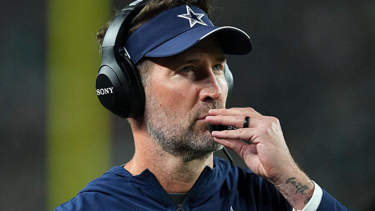 Cowboys’ Brian Schottenheimer gives awkwardly short postgame presser despite win