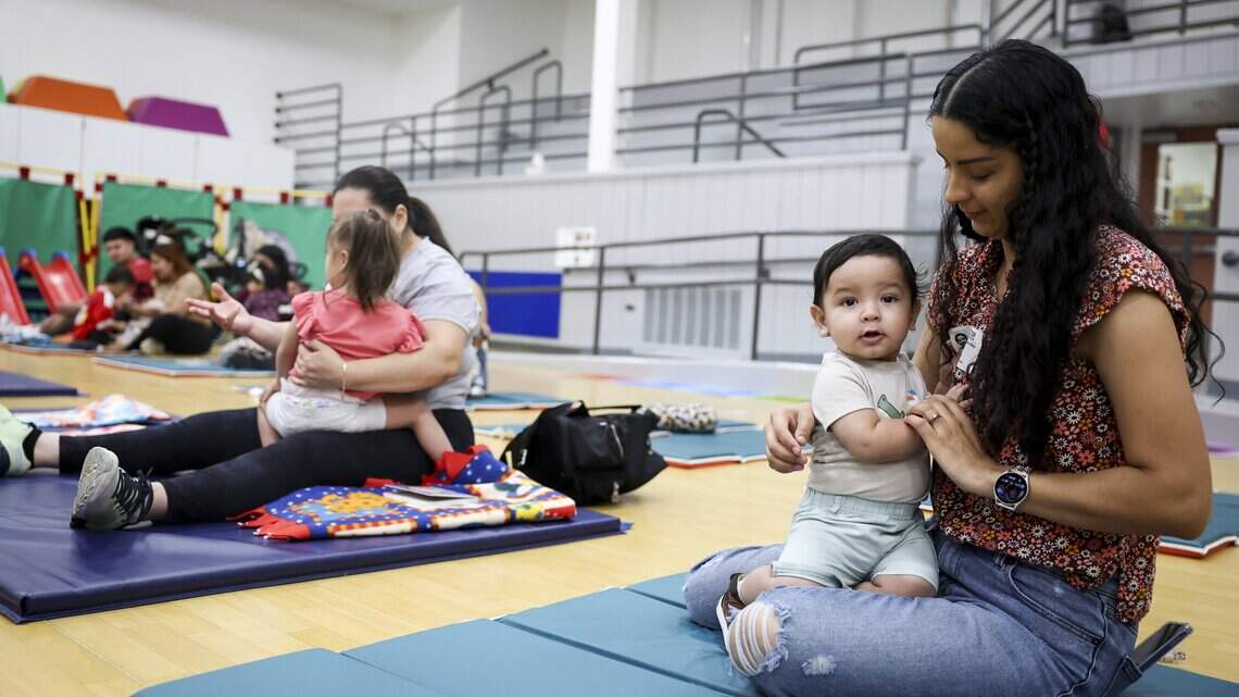 Arlington ISD offers free classes to families of infants, toddlers. Here’s why.