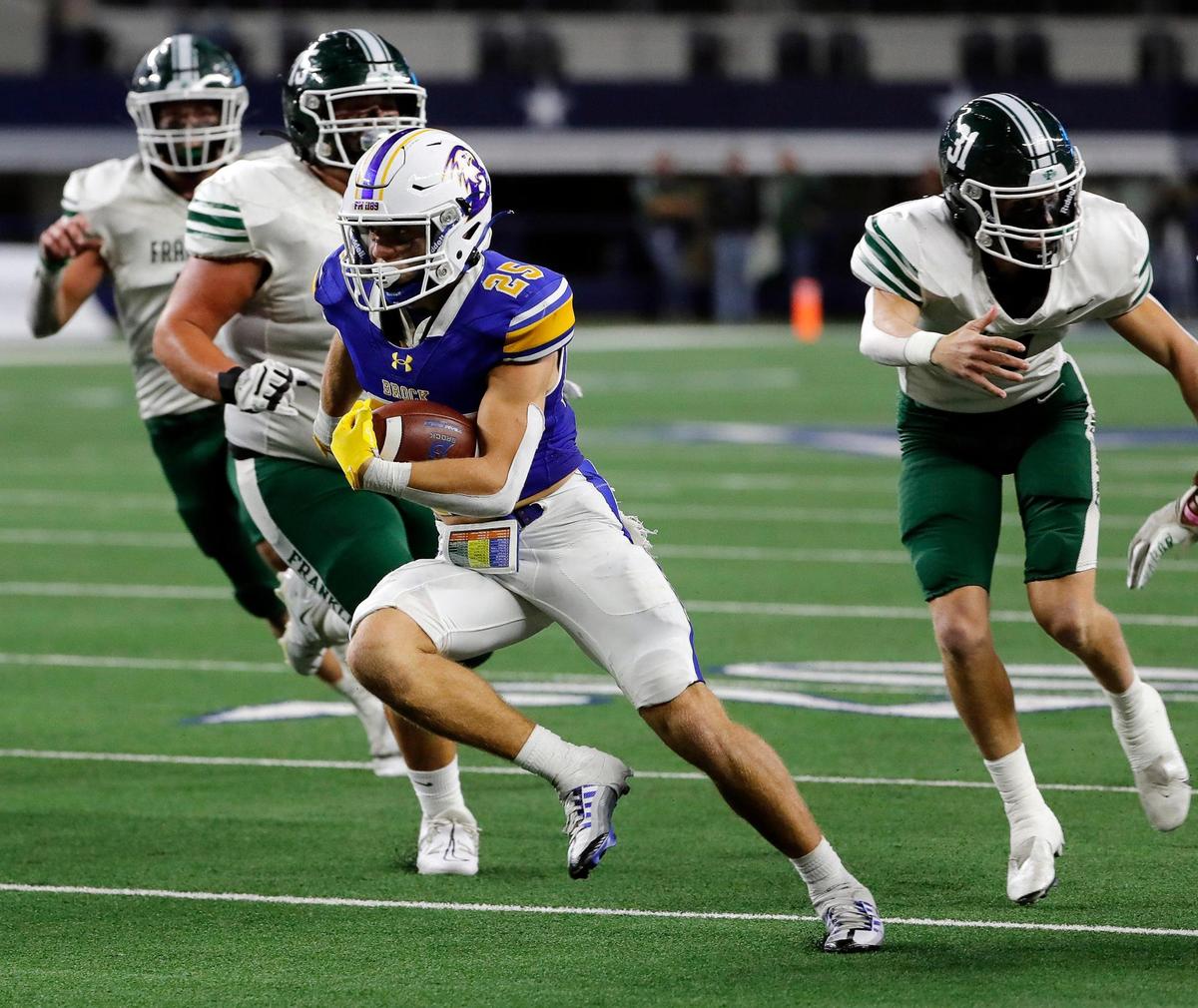 Brock wide receiver Reid Watkins (25) weaves his way through the Franklin defense for a touchdown in the second half of a UIL Class 3A D2 state championship football game at AT&T Stadium in Arlington, Texas, Thursday , Dec. 15, 2022. Franklin defeated Brock 17-14 as the clock ran out. (Star-Telegram Bob Booth)