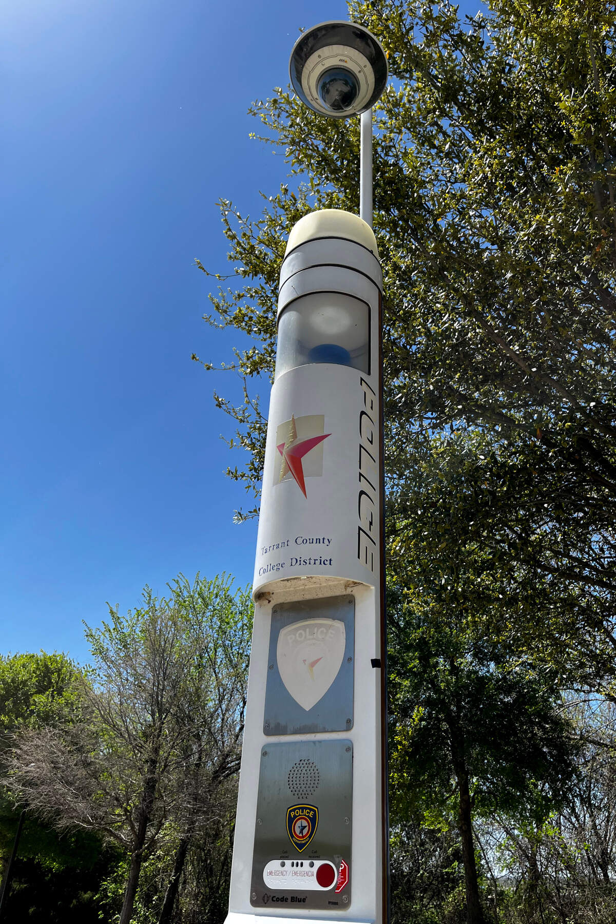 This emergency call post at Tarrant County College is similar to the ones Jesca Arnold would like to see installed on the Trinity Trails in Fort Worth to prevent assaults like the one she survived in 2017.