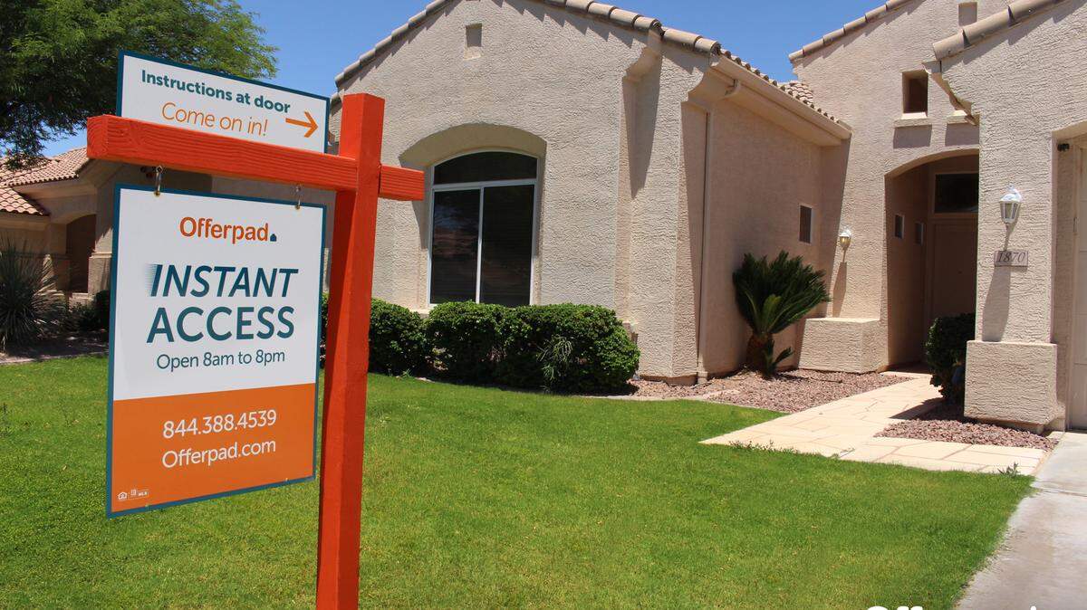 For sale signs like this one could be popping up in Dallas-Fort Worth starting Nov. 1, when Phoenix-based Offerpad moves into the region.