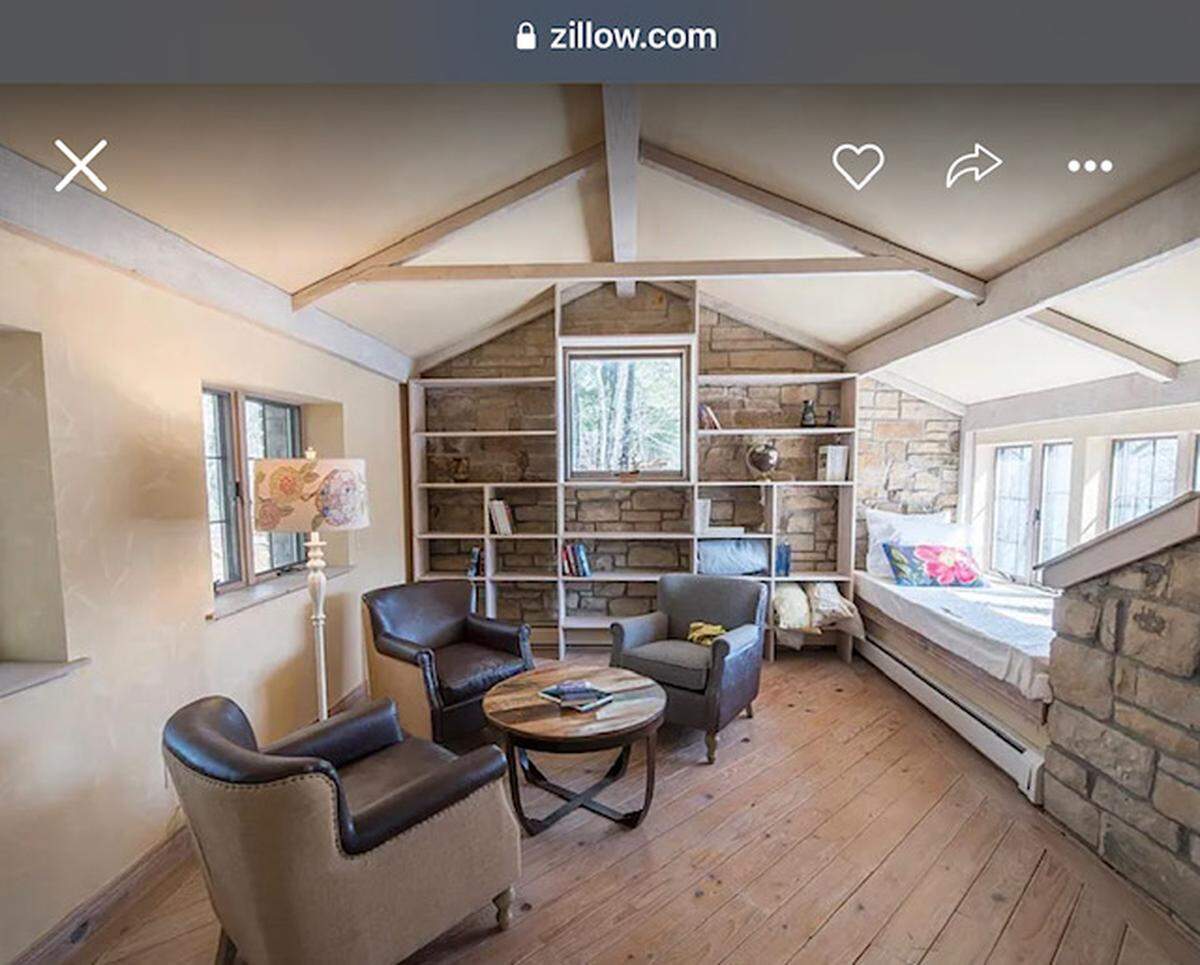 Sitting area