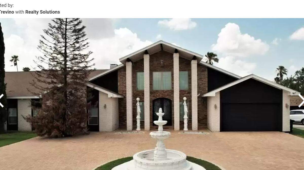 This eccentric estate in Texas is listed at $1.3 million.