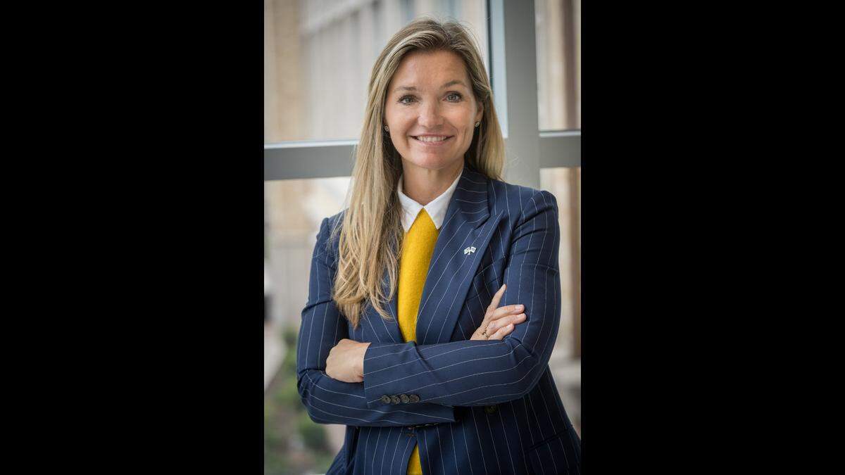 Dr. Ann Bluntzer
