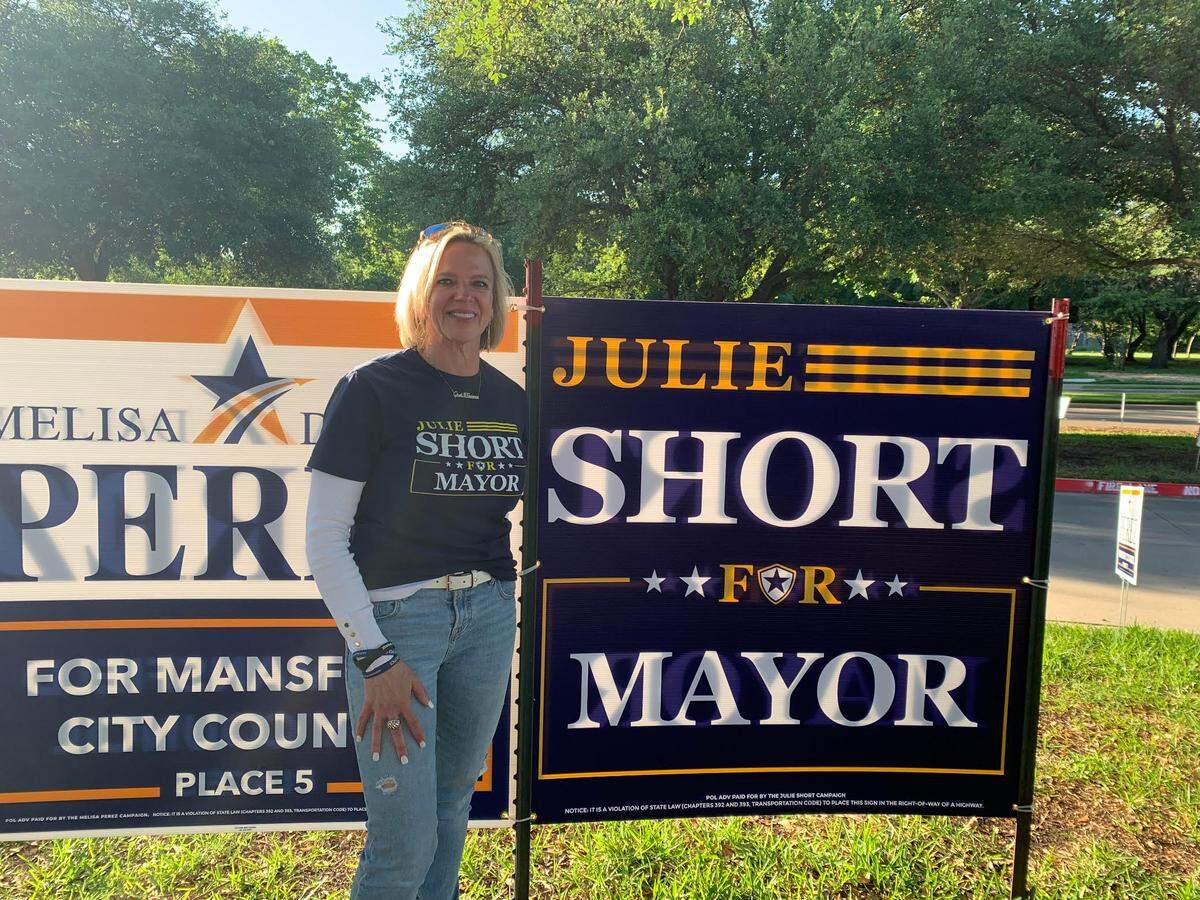 Mansfield mayoral candidate Julie Short is running against incumbent Michael Evans in the May 3, 2025 election.