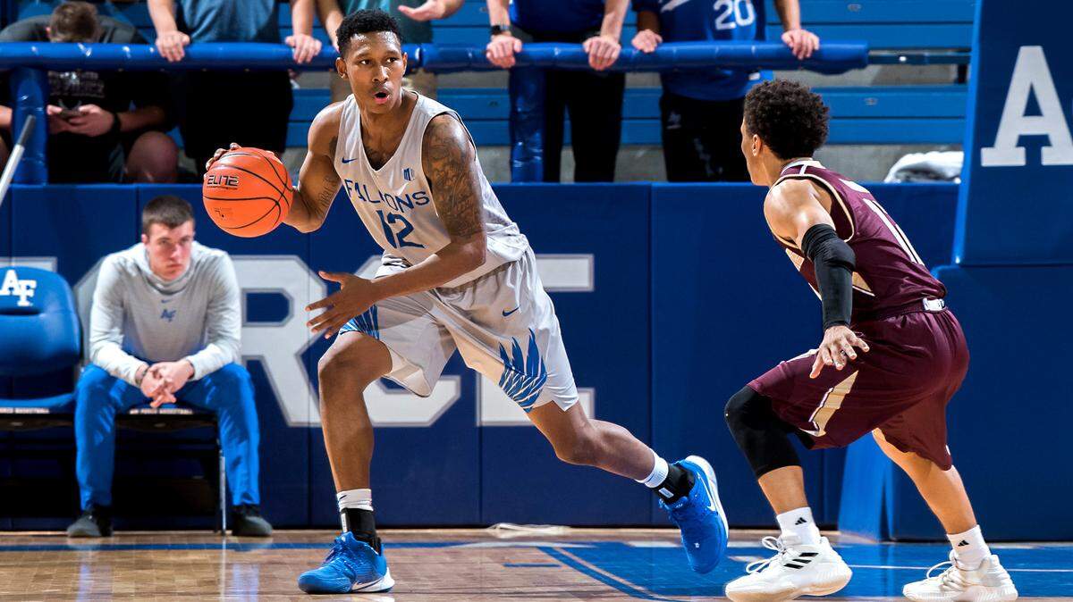 Air Force forward Lavelle Scottie, left, returns to Fort Worth for Monday’s game against TCU.