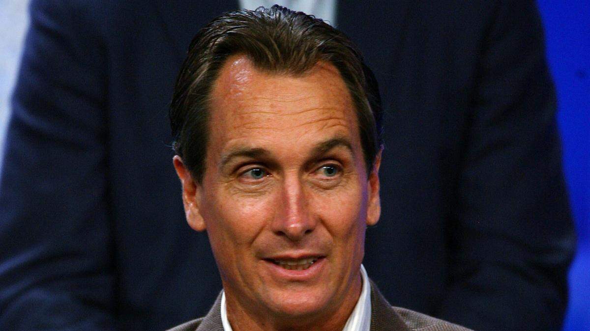 NBC NFL analyst Cris Collinsworth is one of the few men who played, and lost, two Super Bowls. He was a standout wide receiver for the Cincinnati Bengals in the 1980s. He admits he never got over the Bengals’ two Super Bowl defeats to the San Francisco 49ers.