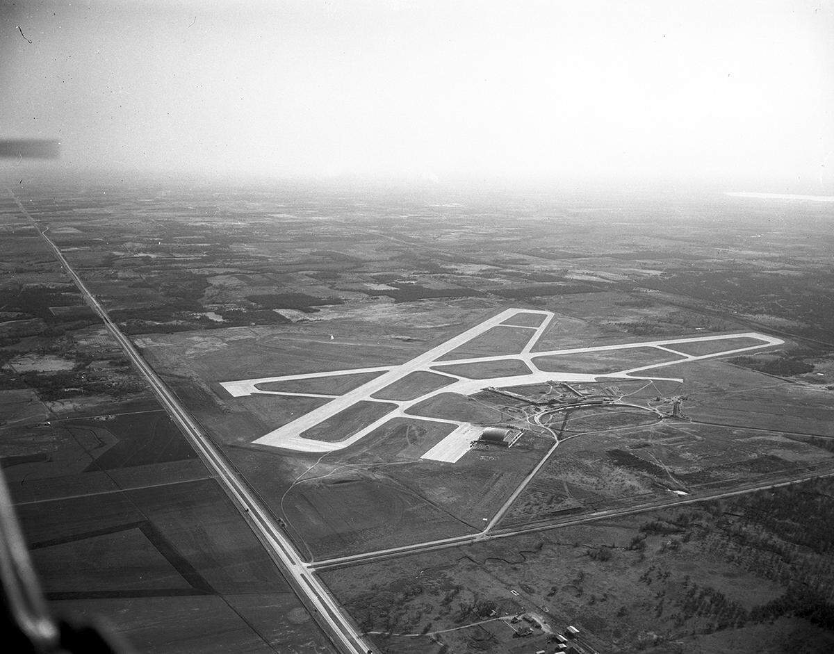 Dec. 6, 1952: Aerial view of the Greater Fort Worth International Airport under construction