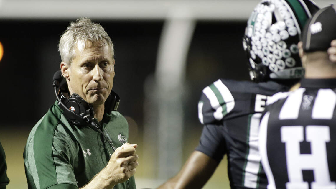 Fort Worth-area football Week 9 receiving: Lake Ridge athlete thrives