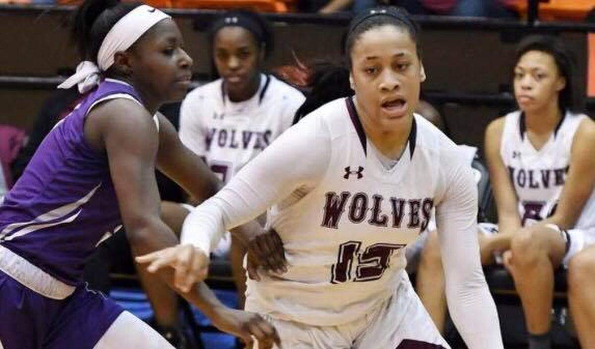 Timberview guard Chennedy Carter