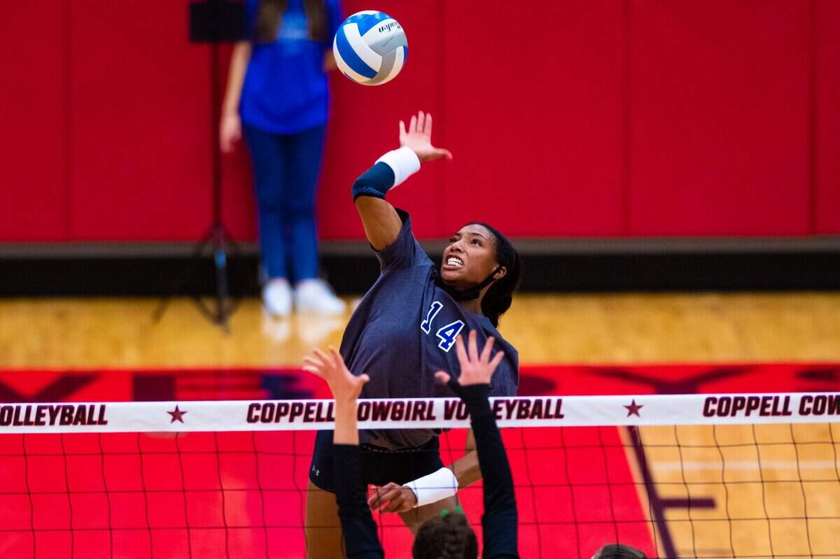 Byron Nelson senior Charitie Luper recorded a school-record 40 kills as the Bobcats outlasted Southlake Carroll in five sets on Friday Nov. 27, 2020 (Matt Smith/Special to the Star Telegram)