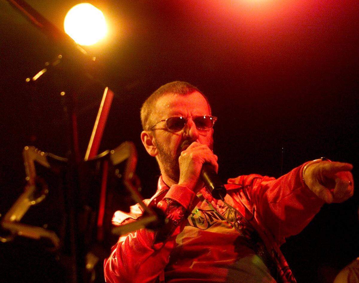 Aug. 18, 2001: Ringo Starr dazzled fans at Billy Bob’s Texas.