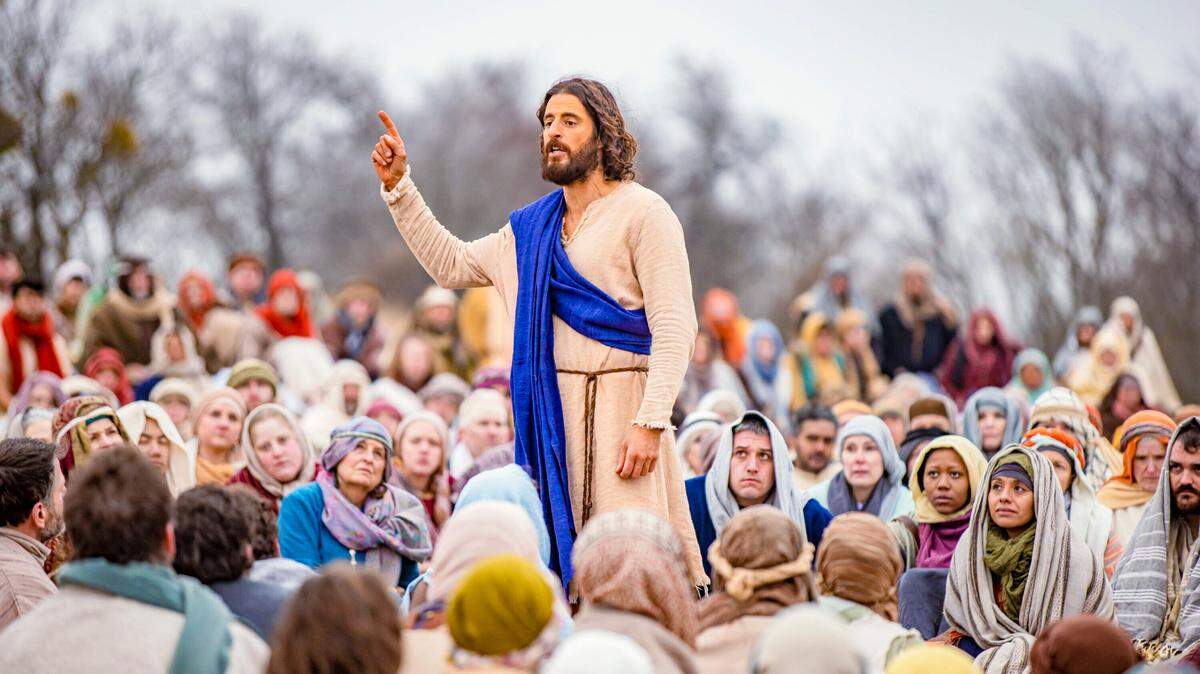 A still from season 2 of “The Chosen” showing Jesus preach the Sermon on the Mount.