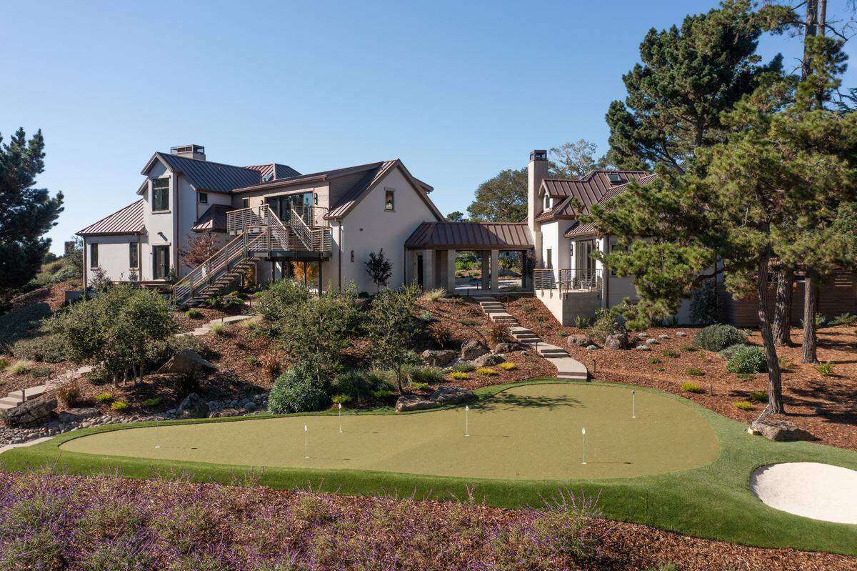 Putting green