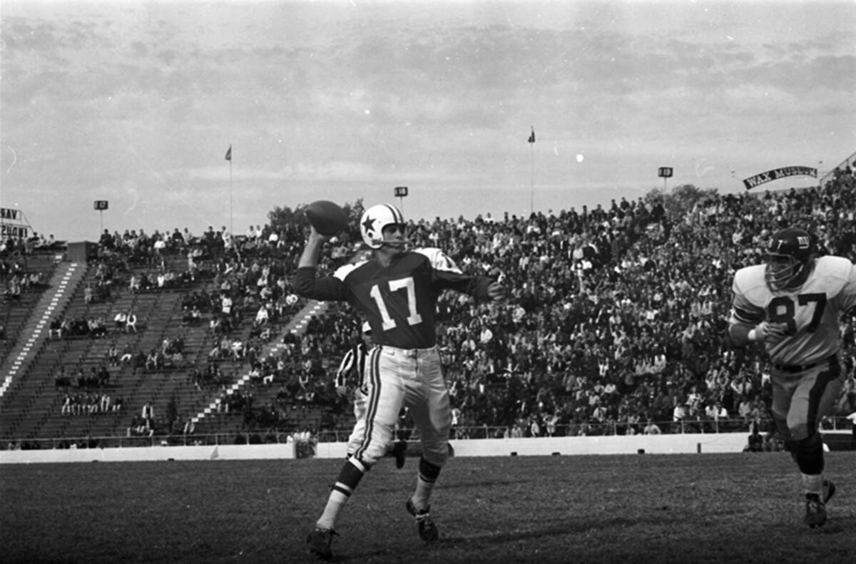 Dallas Cowboys hosted the New York Giants on Dec. 1, 1963, days after the assassination of President John F. Kennedy. Here, Cowboy quarterback Don Meredith (#17) throws pass.