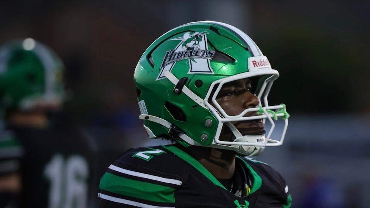 Azle Hornets sophomore King Stephens has returned from injury to be among the top running backs in North Texas this season.