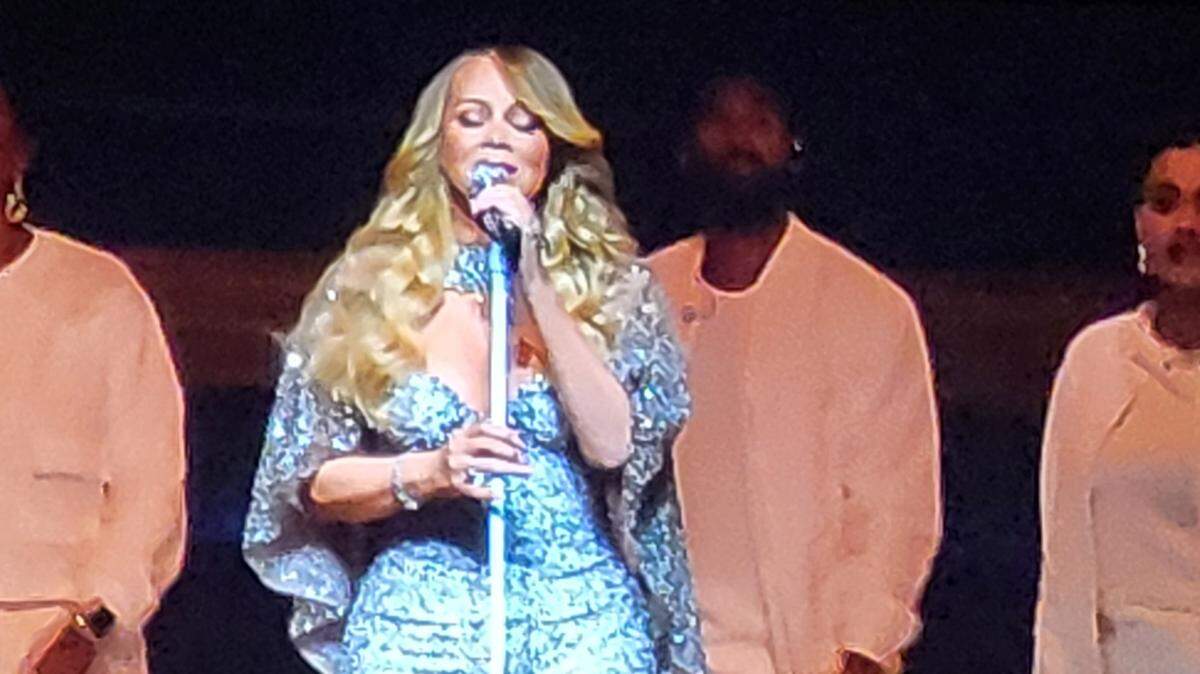 Mariah Carey will perform before both NFL games on Christmas Day, including the Chiefs-Steelers game at noon. Last month she took her “Christmas Time” tour to a packed American Airlines Center in Dallas.