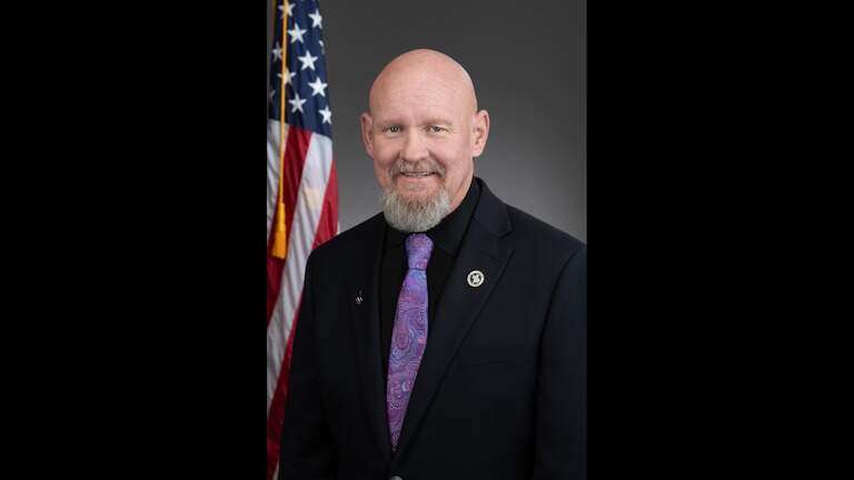 White Settlement councilman’s wife accused of stealing mayor’s campaign sign