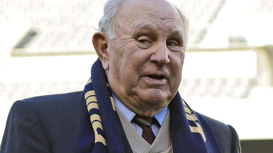 Walter Bahr,  the last living member of the U.S. soccer team that upset England at the 1950 World Cup,  speaks before an MLS soccer game between D.C. United and the Philadelphia Union, in Philadelphia. Bahr has died at age 91. Bahr died Monday, June 18, 2018, in Boalsburg, Pennsylvania from complications that resulted from a broken hip, according to granddaughter.