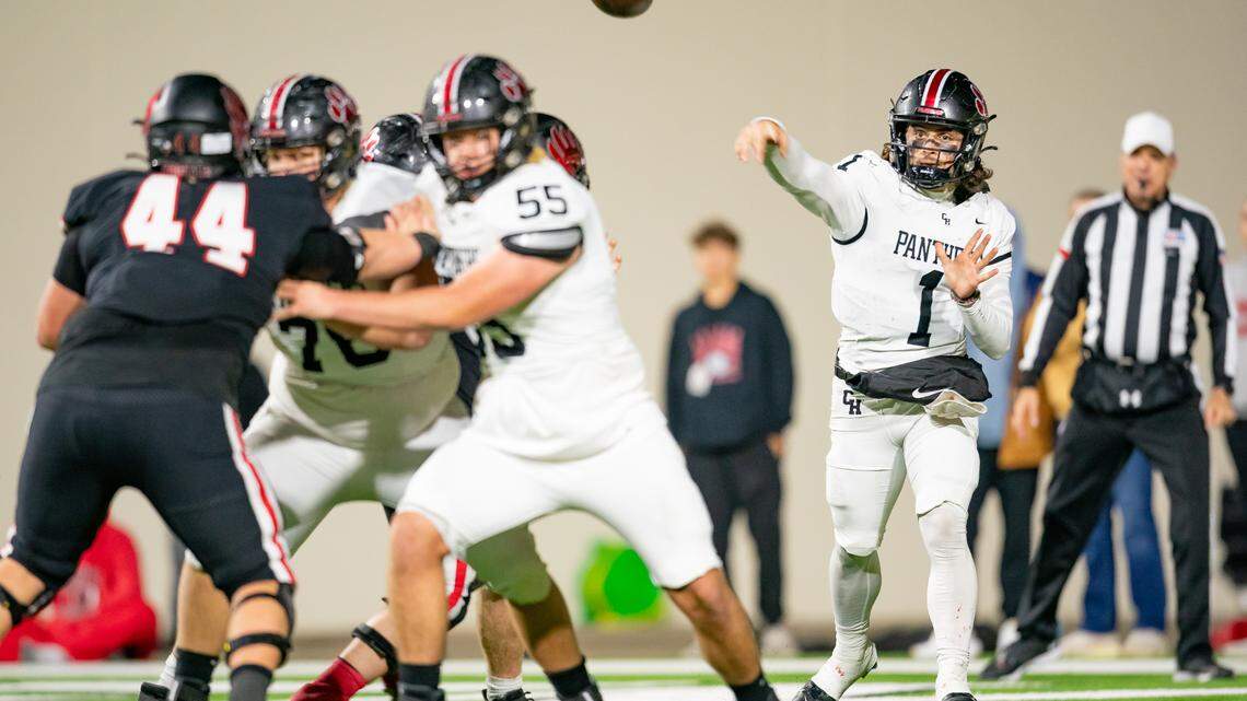 Colleyville Heritage QB Luke Ullrich finds an open receiver in a playoff game against Argyle.