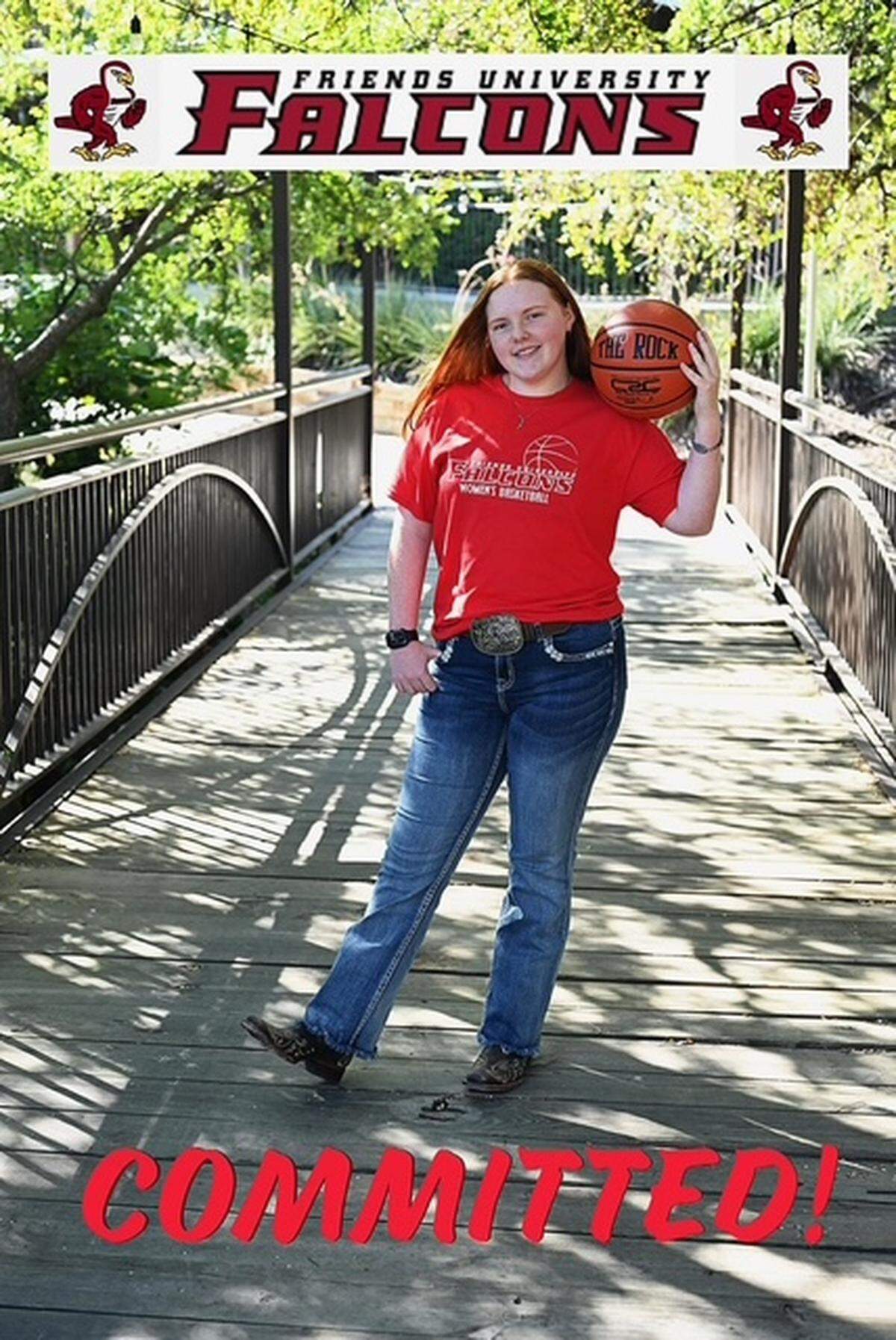 Ryleigh Murray announces her commitment to play college basketball at Friends University.