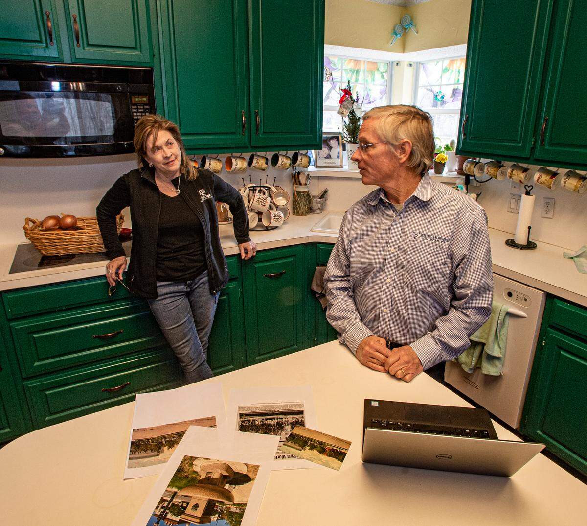 David and Kay Hunn did most of their searching at home using a laptop.