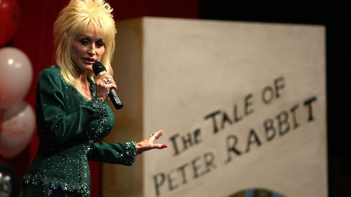 Dolly Parton’s free book program plans to expand in Tarrant, improve early literacy