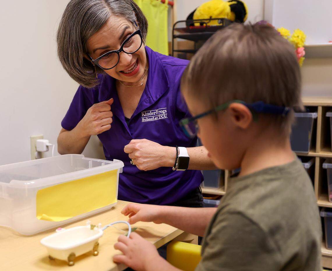 Speech language pathologist Lynita Yarbrough works with Rhys, 4, during a speech therapy session at KinderFrogs School on the campus of Texas Christian University on Wednesday, Sept. 17, 2025, in Fort Worth.