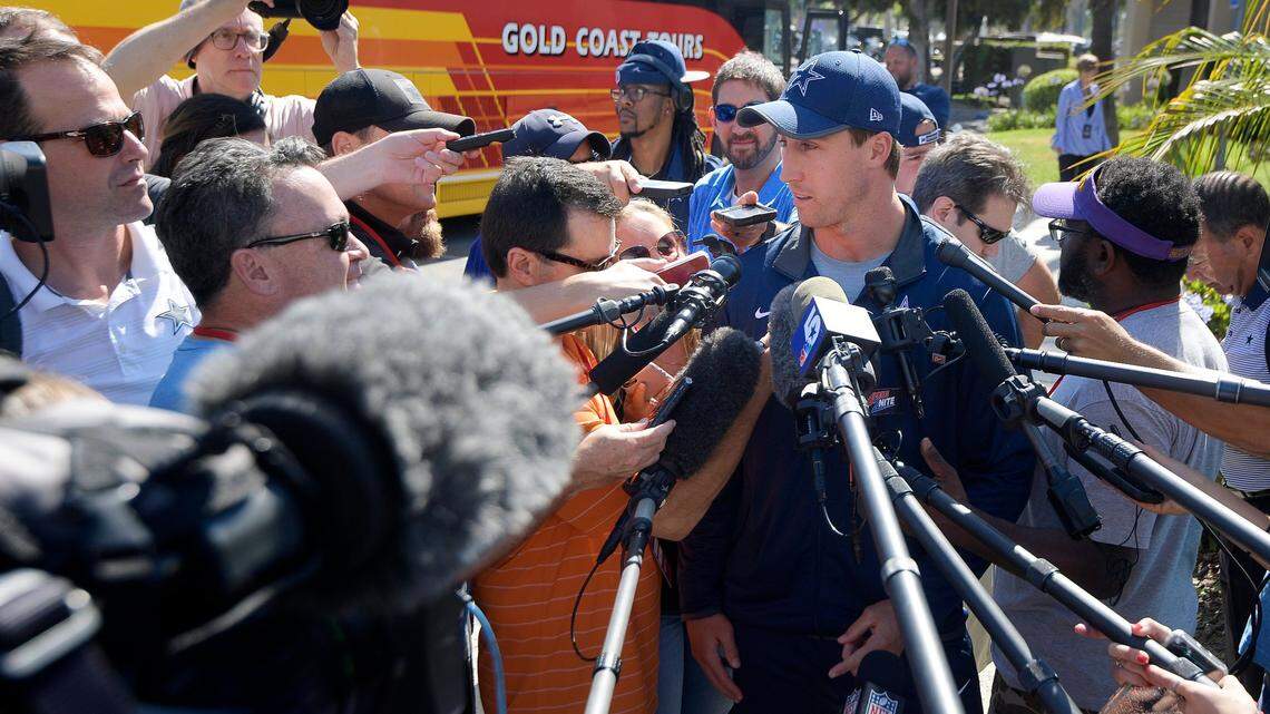 Dallas Cowboys linebacker Sean Lee, who laid a couple licks on running back Ezekiel Elliott, said the team had one of its most competitive practices on Wednesday.