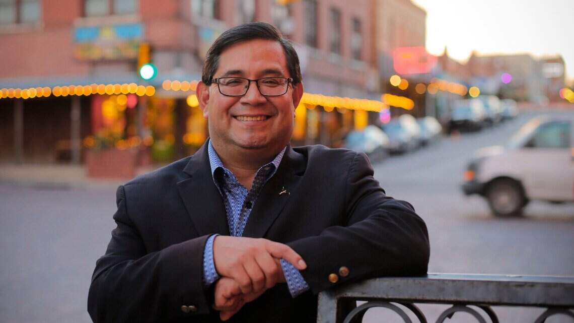 Nombran a Espino director de relaciones gubernamentales para Trinity Metro