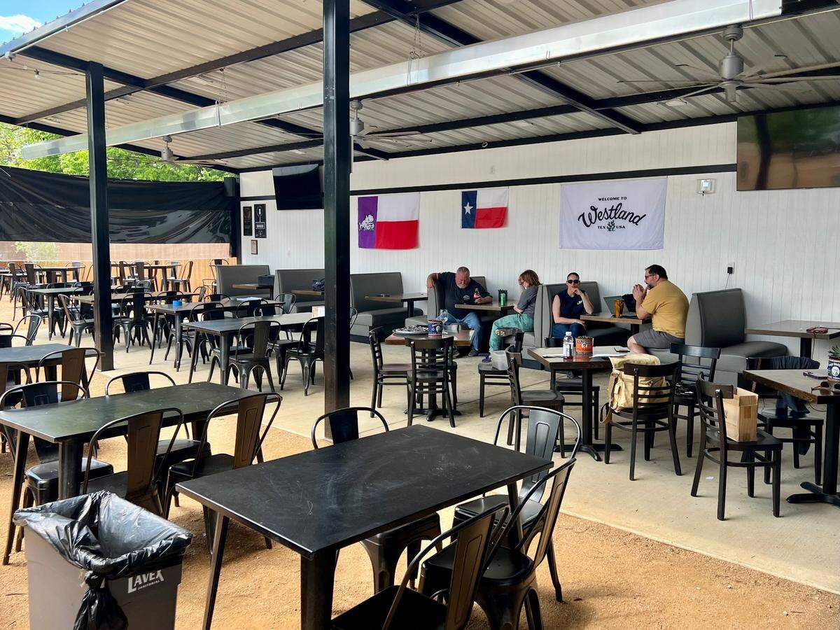 JD’s Hamburgers is serving on its patio while the building is repaired.