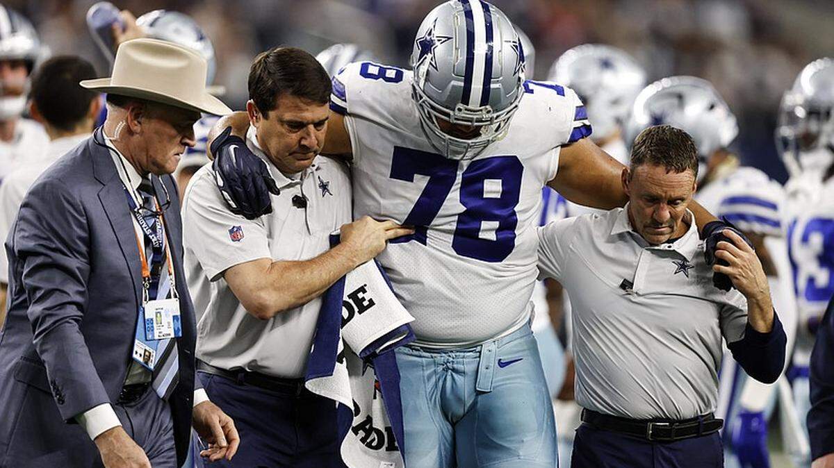 Cowboys right tackle Terence Steele is out for the season a torn ACL.