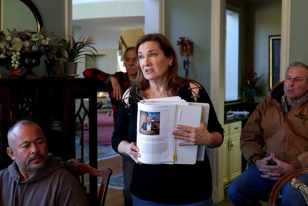 Michelle Quant voices her concerns about a proposed wastewater treatment facility located next to her property during a meeting with neighbors on Thursday, Jan. 29, 2026. The wastewater facility would discharge treated wastewater into a normally dry creek bed that runs through Quant's property.