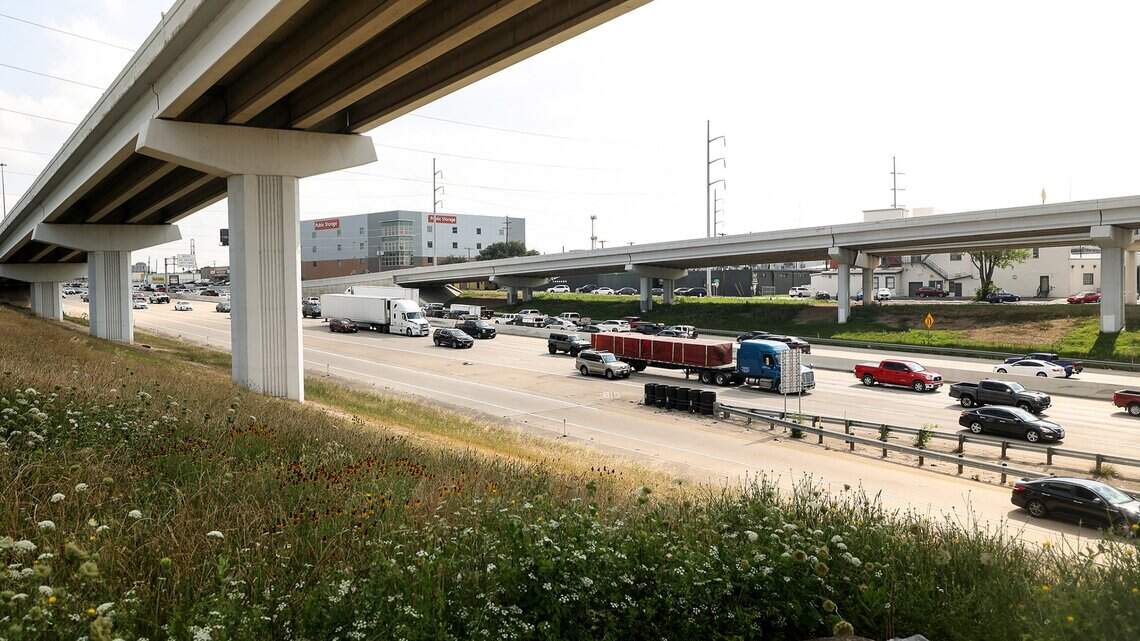 After another fatal crash in Fort Worth, here’s how to protect yourself against wrong-way drivers