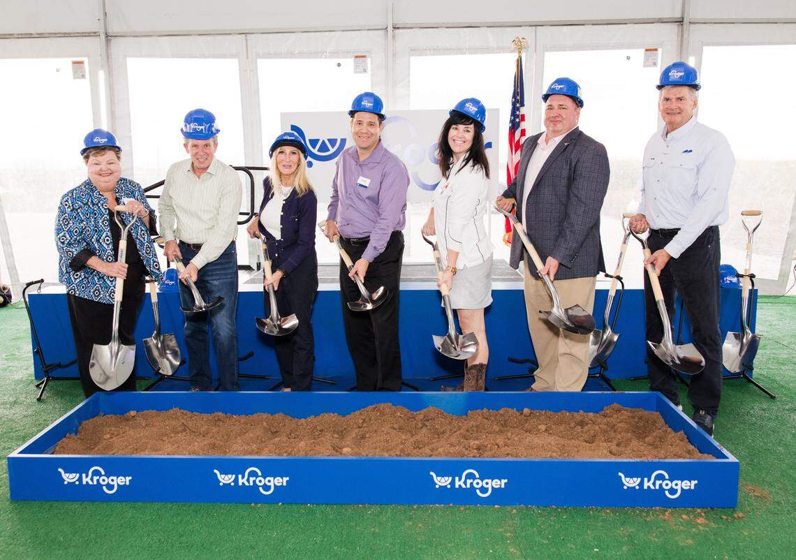 Kroger broke groun on its new Fort Worth Marketplace on Nov. 8, 2023.