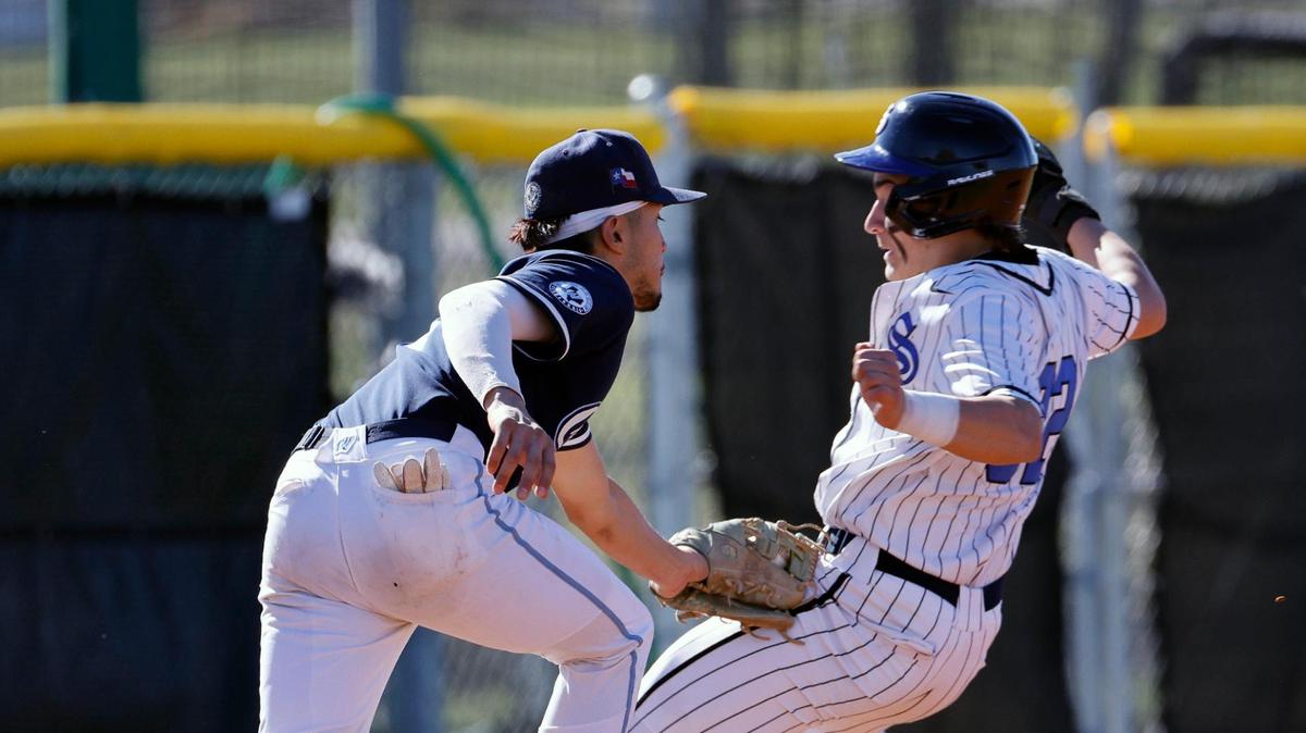 Vote for the baseball and softball players of the week.