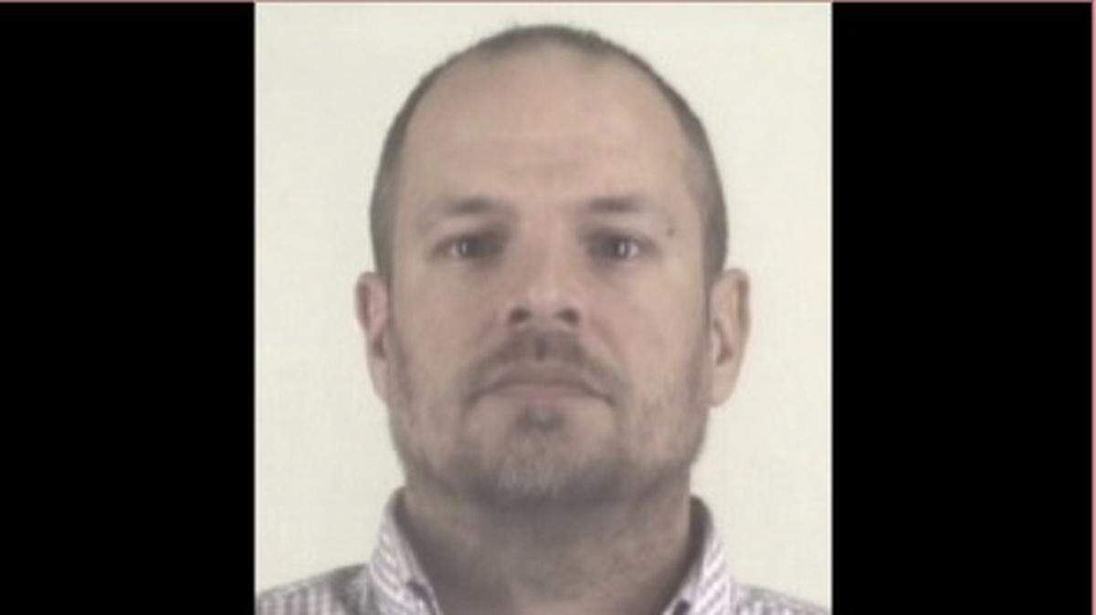 Timothy Scoggins of Fort Worth used a lost dog scam to get into a Southlake home in 2017 to rob a family.