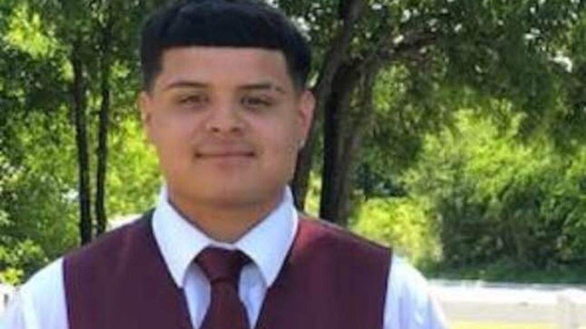 Nathan Rubio's aunt said she held him on Saturday just before he was taken to John Peter Smith Hospital, where he was pronounced dead from an apparent gunshot wound. Rubio was 16.