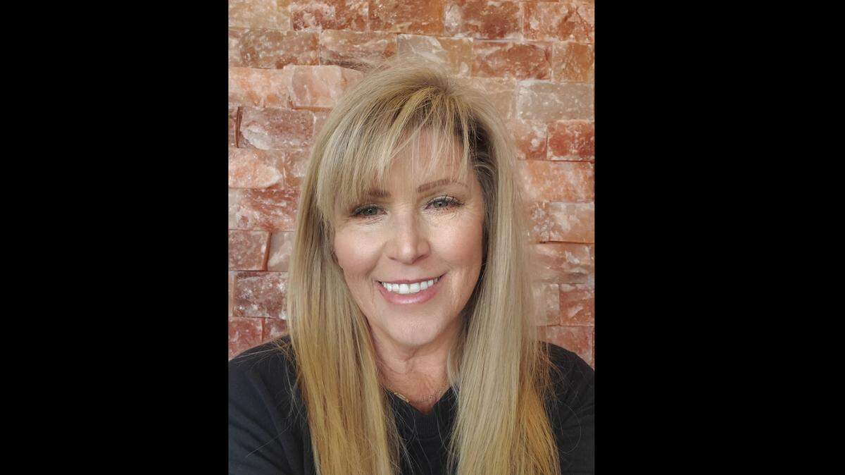 Using salt therapy and more, Melissa Caldarelli, owner of Sound Waves Mindful Meditation, is helping folks cope with the stress of COVID-19 and more.