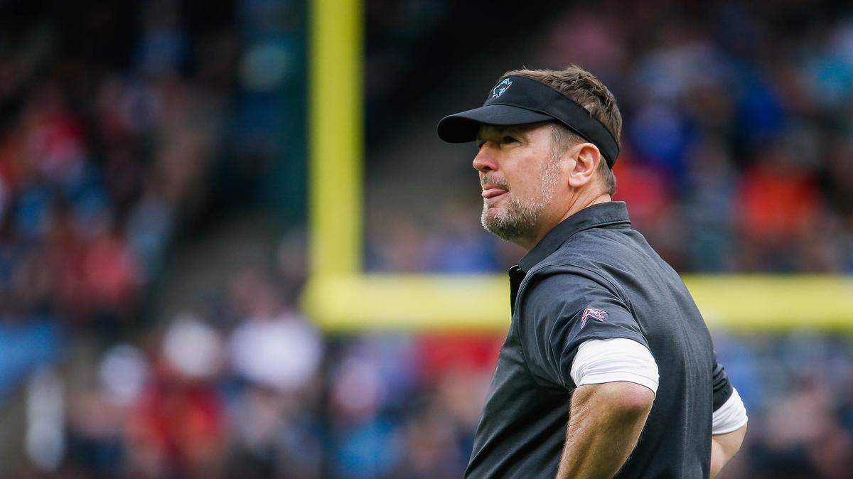 Dallas Renegades head coach Bob Stoops during the first half against the Houston Roughnecks on Sunday, March 1, 2020 at Globe Life Park in Arlington, Texas. The Renegades lost 20-27. (Juan Figueroa/The Dallas Morning News/TNS)
