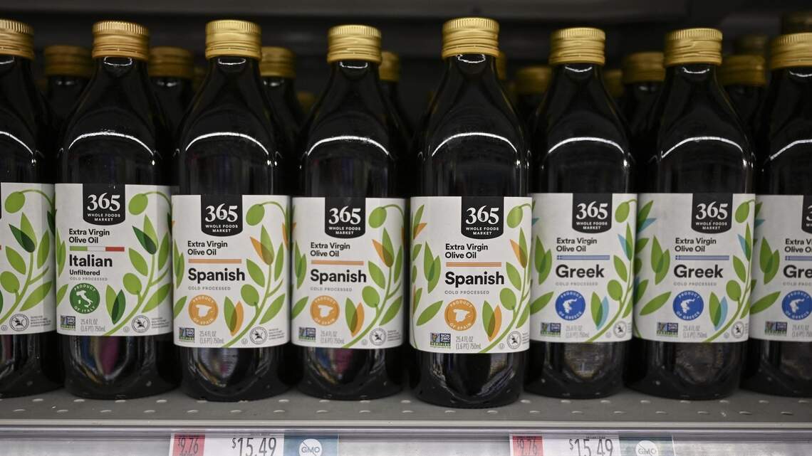 How olive oil’s role in lowering apolipoprotein B and LDL particles is growing among heart health research