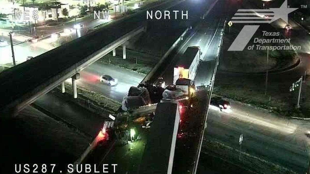 A truck driver was killed in a chain-reaction crash involving three 18-wheelers and two SUVs on U.S. 287 in Arlington late Friday night, Aug. 23, 2024.