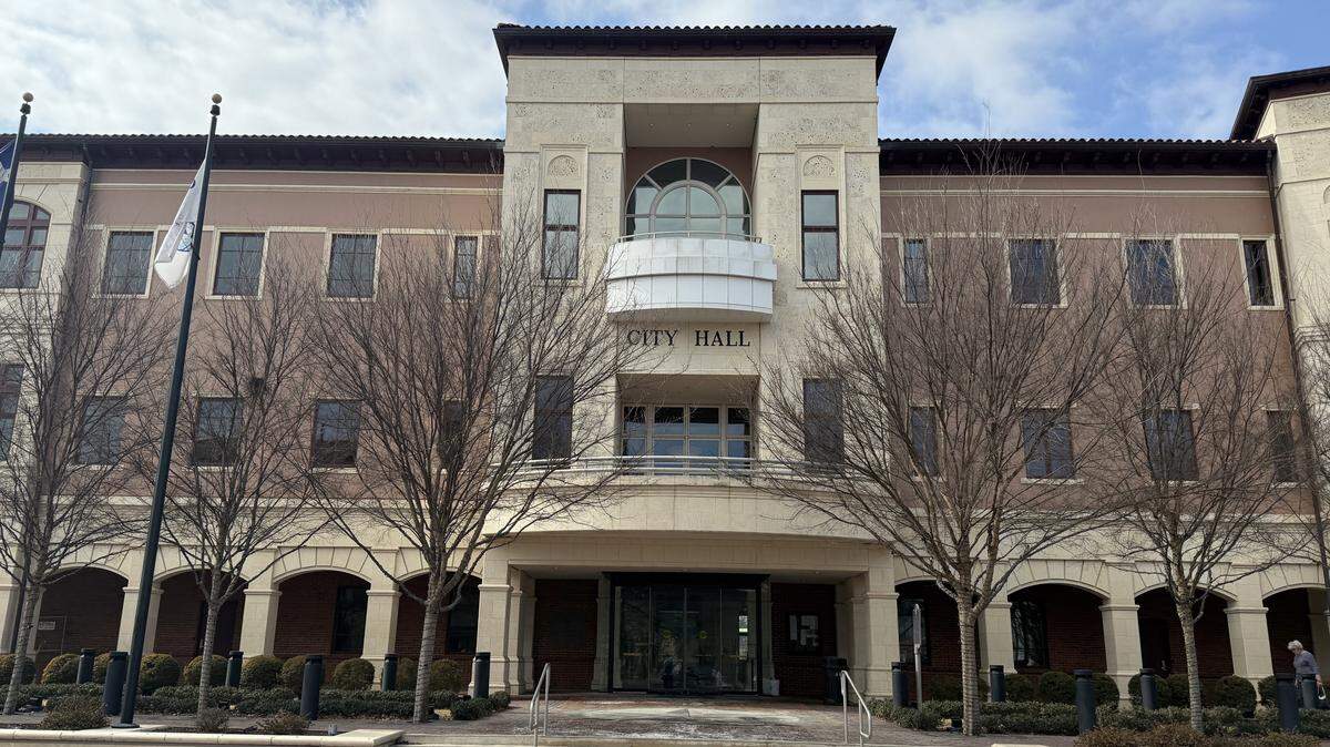 The City of Colleyville City approved grants to four local business to help improve curb appeal through exterior improvements on paint, lighting and landscaping using the Colleyville BEST program.